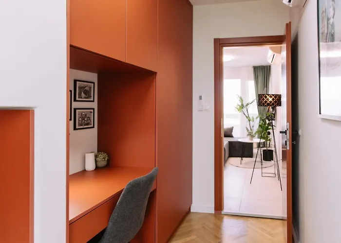 Greenview Apartment